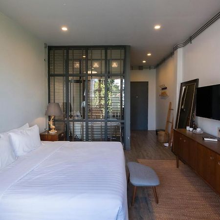 Iron32 Hotel Chiang Mai Ngoại thất bức ảnh